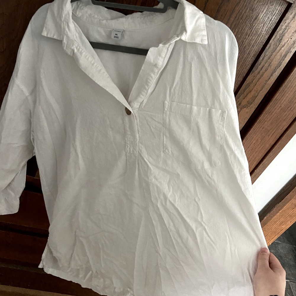 Old Navy long buttoned linen top/blouse